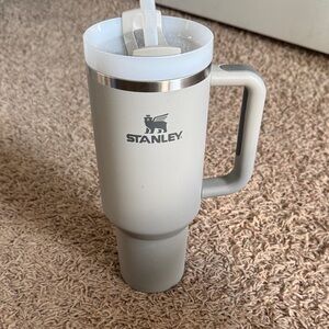 Stanley Gray 40oz